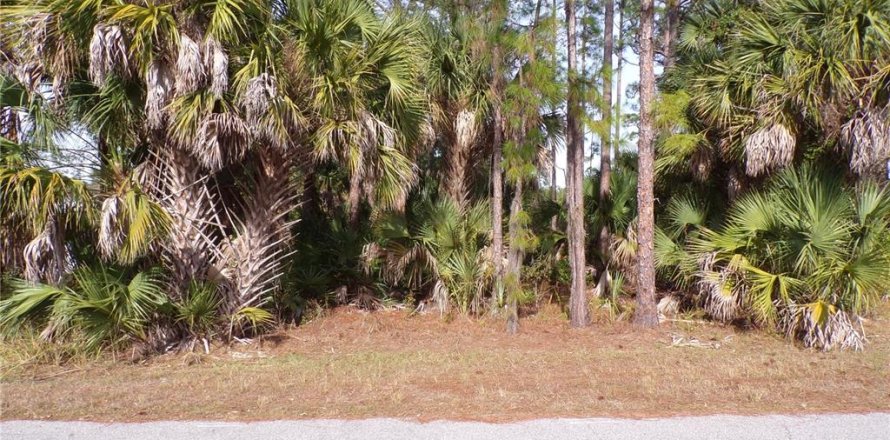 Land in North Port, Florida № 2161008