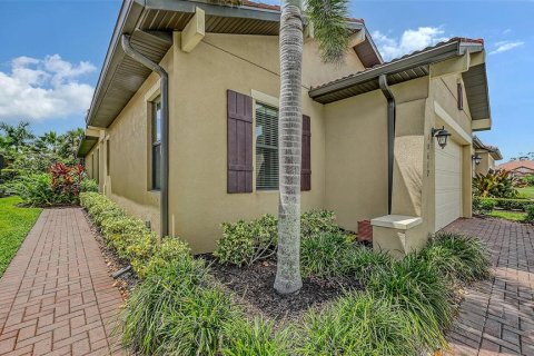 Casa en venta en Bradenton, Florida, 2 dormitorios, 145.11 m2 № 1894996 - foto 4