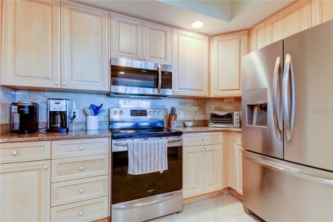 Copropriété à louer à Clearwater, Floride: 2 chambres, 125.23 m2 № 2403011 - photo 13
