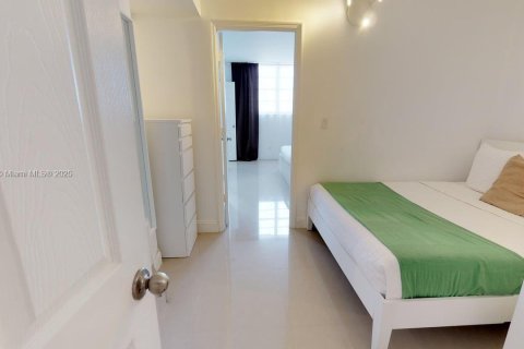 Copropriété à vendre à Sunny Isles Beach, Floride: 2 chambres, 93.37 m2 № 1978333 - photo 29