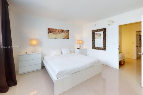 Copropriété à vendre à Sunny Isles Beach, Floride: 2 chambres, 93.37 m2 № 1978333 - photo 23