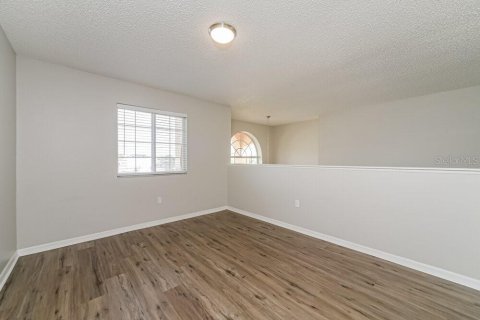 Villa ou maison à louer à Poinciana, Floride: 4 chambres, 259.2 m2 № 2398620 - photo 15