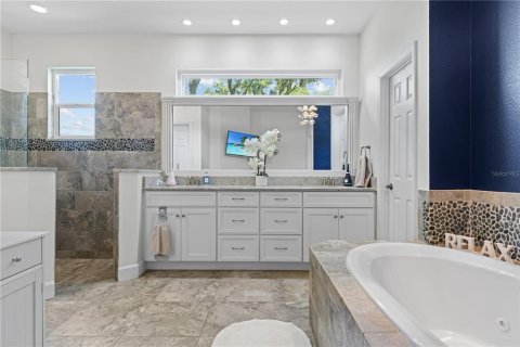 Villa ou maison à vendre à Deer Island, Floride: 4 chambres, 263.29 m2 № 2107244 - photo 22