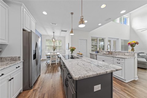 Villa ou maison à vendre à Deer Island, Floride: 4 chambres, 263.29 m2 № 2107244 - photo 13