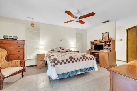 Casa en venta en Port Charlotte, Florida, 3 dormitorios, 139.45 m2 № 2385812 - foto 15