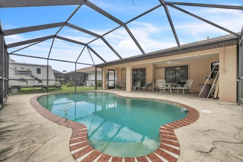 Casa en venta en Port Charlotte, Florida, 3 dormitorios, 139.45 m2 № 2385812 - foto 30