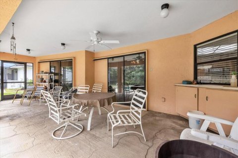 Casa en venta en Port Charlotte, Florida, 3 dormitorios, 139.45 m2 № 2385812 - foto 27