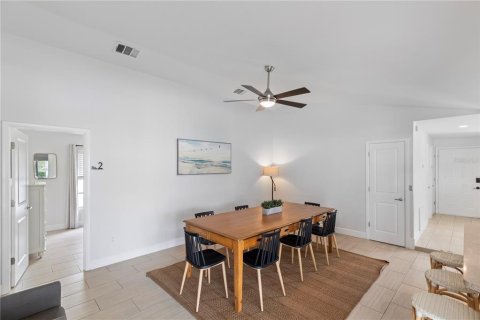 Casa en venta en Cape Coral, Florida, 4 dormitorios, 168.9 m2 № 1912587 - foto 17