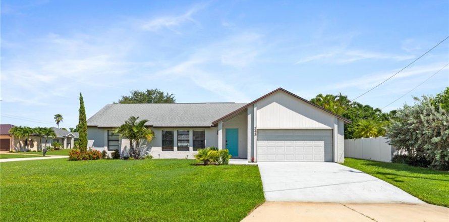 Casa en Cape Coral, Florida 4 dormitorios, 168.9 m2 № 1912587