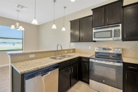 Adosado en venta en Tampa, Florida, 3 dormitorios, 156.08 m2 № 1858416 - foto 6