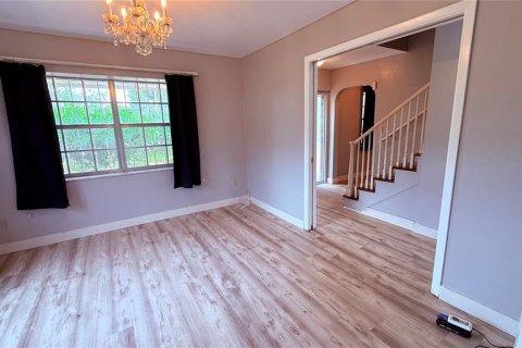 Villa ou maison à louer à Winter Haven, Floride: 3 chambres, 202.71 m2 № 2408769 - photo 21