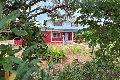 Villa ou maison à Winter Haven, Floride 3 chambres, 202.71 m2 № 2408769