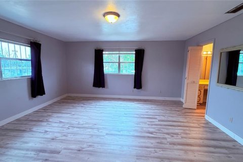 Villa ou maison à louer à Winter Haven, Floride: 3 chambres, 202.71 m2 № 2408769 - photo 22