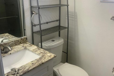 Immobilier commercial à vendre à Miami, Floride: 120.4 m2 № 2036499 - photo 24