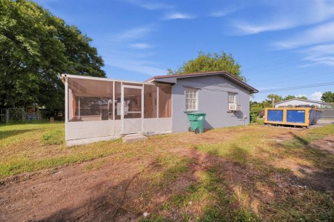 Villa ou maison à vendre à Homestead, Floride: 3 chambres, 92.9 m2 № 2407537 - photo 21