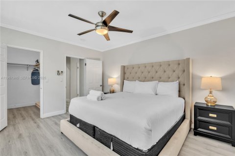 Villa ou maison à louer à Bay Harbor Islands, Floride: 2 chambres, 92.9 m2 № 2184618 - photo 21