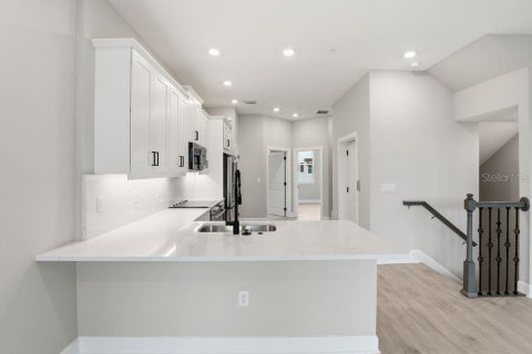 Condo in Punta Gorda, Florida, 4 bedrooms № 2119379 - photo 2