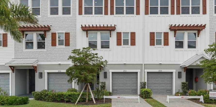 Condo in Punta Gorda, Florida, 4 bedrooms № 2119379