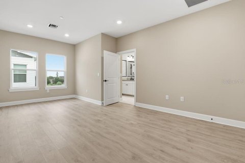 Condo in Punta Gorda, Florida, 4 bedrooms № 2119379 - photo 12