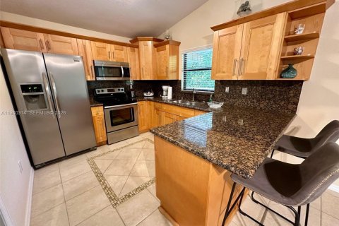 Villa ou maison à vendre à Key Largo, Floride: 3 chambres № 1998209 - photo 8