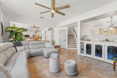 Casa en venta en Apollo Beach, Florida, 4 dormitorios, 273.13 m2 № 1517481 - foto 12