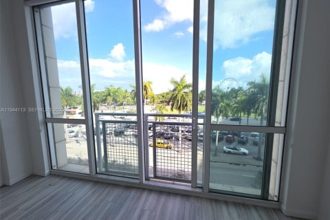 Copropriété à louer à Miami, Floride: 47.01 m2 № 2001176 - photo 5