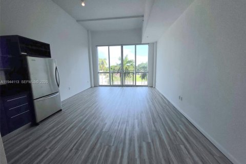 Copropriété à louer à Miami, Floride: 47.01 m2 № 2001176 - photo 7