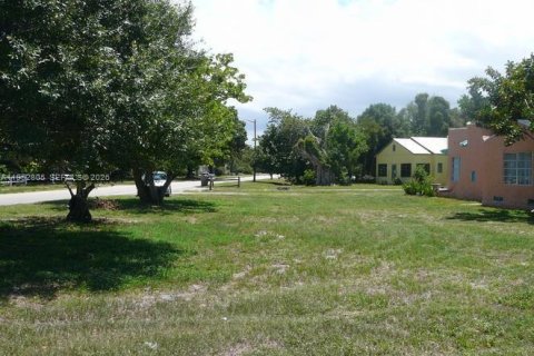 Купить виллу или дом в Сент-Луси, Флорида 3 спальни, 124.58м2, № 2008600 - фото 2