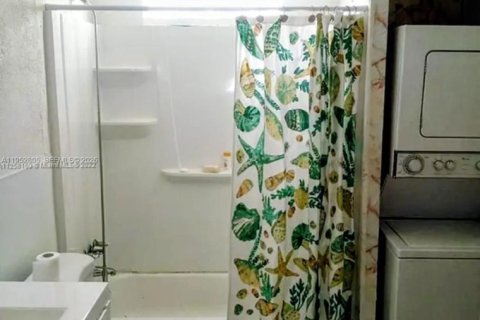 Купить виллу или дом в Сент-Луси, Флорида 3 спальни, 124.58м2, № 2008600 - фото 8