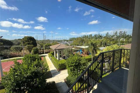 Снять в аренду квартиру в Дорал, Флорида 3 спальни, 114.83м2, № 2007553 - фото 10