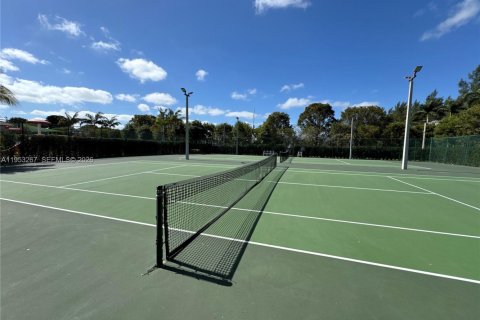 Снять в аренду квартиру в Дорал, Флорида 3 спальни, 114.83м2, № 2007553 - фото 24