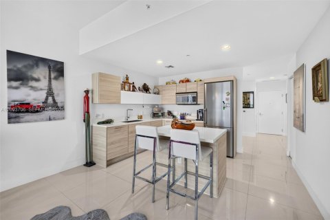 Copropriété à vendre à North Miami Beach, Floride: 2 chambres, 104.33 m2 № 2382952 - photo 22