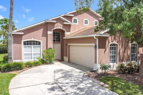 House in Davenport, Florida 5 bedrooms, 220.74 sq.m. № 1894519 - photo 1