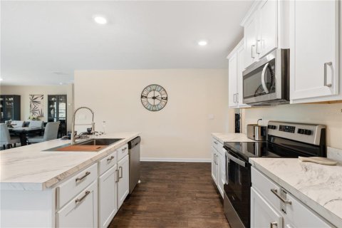 House in Palm Coast, Florida 4 bedrooms, 172.98 sq.m. № 2429163 - photo 13