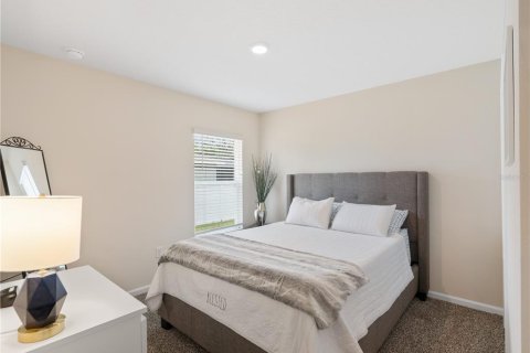 House in Palm Coast, Florida 4 bedrooms, 172.98 sq.m. № 2429163 - photo 8