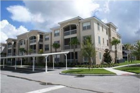 Copropriété à louer à Kissimmee, Floride: 3 chambres, 133.13 m2 № 1637485 - photo 1