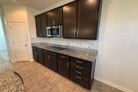 Casa en alquiler en Ocoee, Florida, 4 dormitorios, 266.16 m2 № 1886952 - foto 6