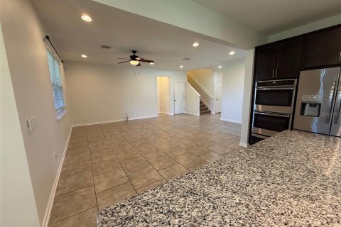 Casa en alquiler en Ocoee, Florida, 4 dormitorios, 266.16 m2 № 1886952 - foto 4