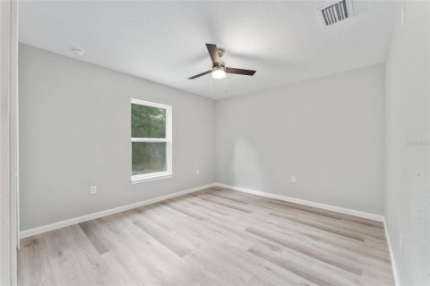 House in Belleview, Florida 3 bedrooms, 125.6 sq.m. № 2166070 - photo 14