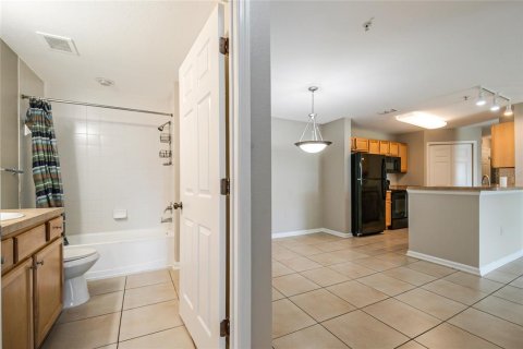 Copropriété à vendre à Orlando, Floride: 2 chambres, 94.02 m2 № 2415432 - photo 28