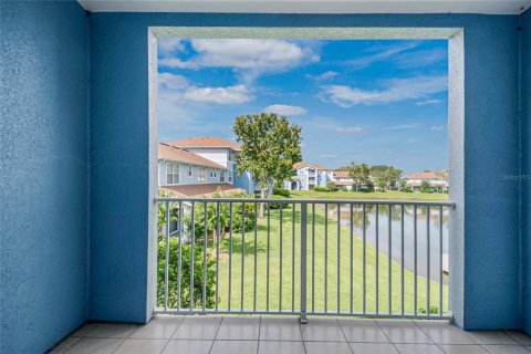Copropriété à vendre à Orlando, Floride: 2 chambres, 94.02 m2 № 2415432 - photo 17