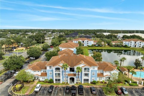 Copropriété à vendre à Orlando, Floride: 2 chambres, 94.02 m2 № 2415432 - photo 2