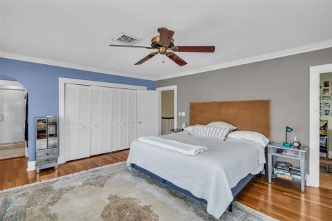 Casa en venta en Saint Petersburg, Florida, 4 dormitorios, 348.01 m2 № 1612672 - foto 22