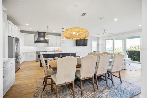 Villa ou maison à vendre à Palm Coast, Floride: 5 chambres, 351.73 m2 № 1722833 - photo 5