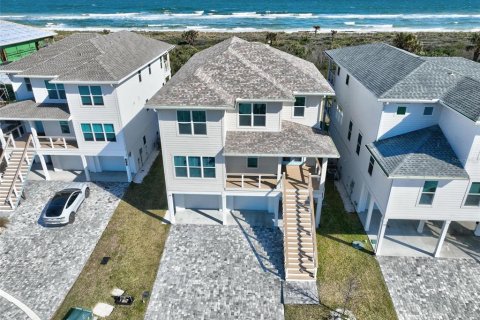 Villa ou maison à vendre à Palm Coast, Floride: 5 chambres, 351.73 m2 № 1722833 - photo 2