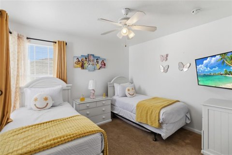 House in Kissimmee, Florida 6 bedrooms, 226.12 sq.m. № 2313251 - photo 19