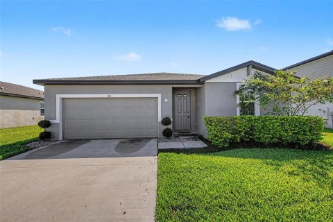 Villa ou maison à Plant City, Floride 4 chambres, 181.81 m2 № 2338912