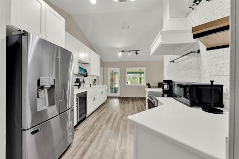 Villa ou maison à vendre à Eustis, Floride: 3 chambres, 142.14 m2 № 1899742 - photo 6