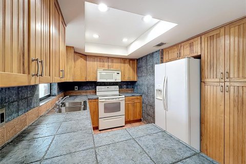 House in Winter Park, Florida 3 bedrooms, 126.9 sq.m. № 2150917 - photo 19