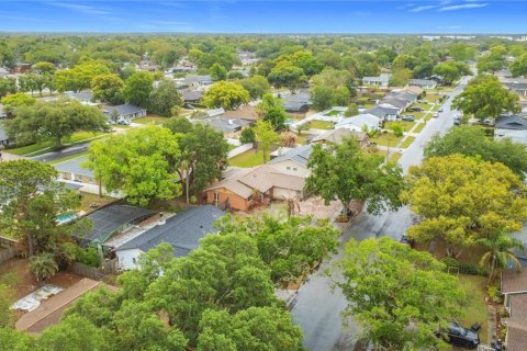House in Winter Park, Florida 3 bedrooms, 126.9 sq.m. № 2150917 - photo 3